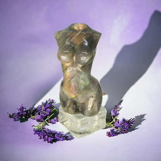 Labradorite Woman Body